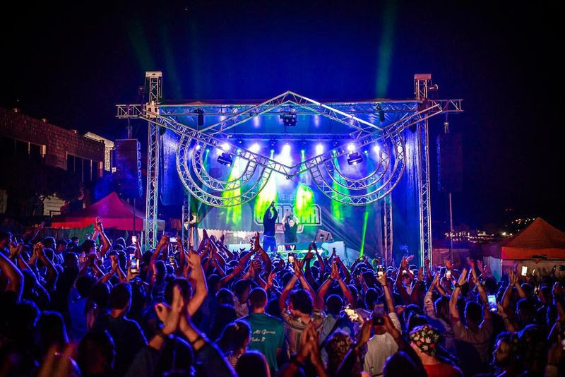 Festival Season (July-August)