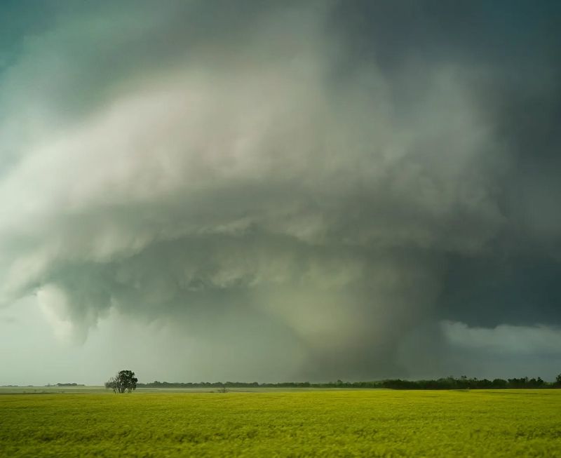 Kansas' Monotonous Horizons