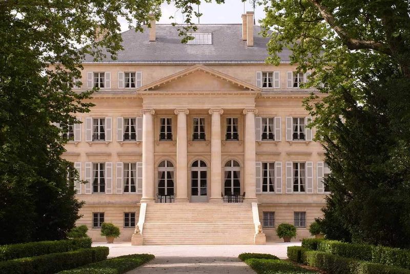 Château Margaux Guest Cottages: French Elegance Personified