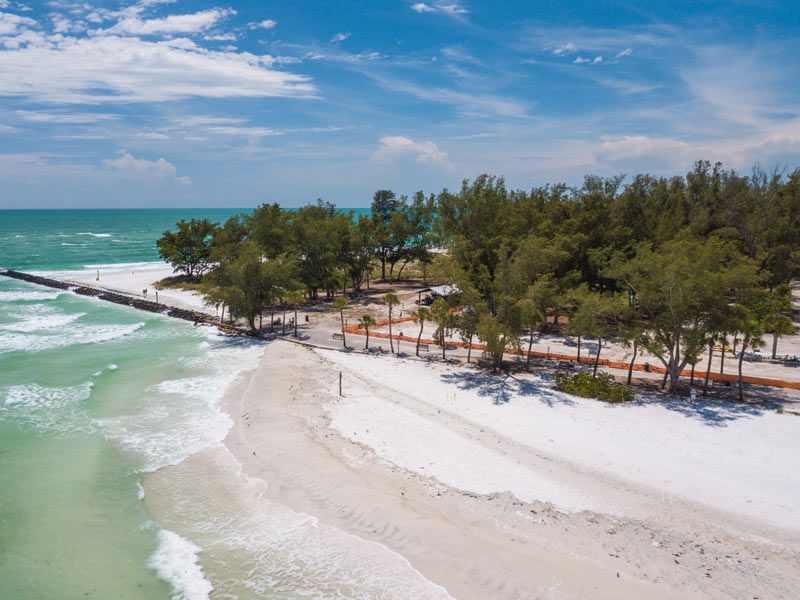 Coquina Beach: Anna Maria Island's Southern Gem