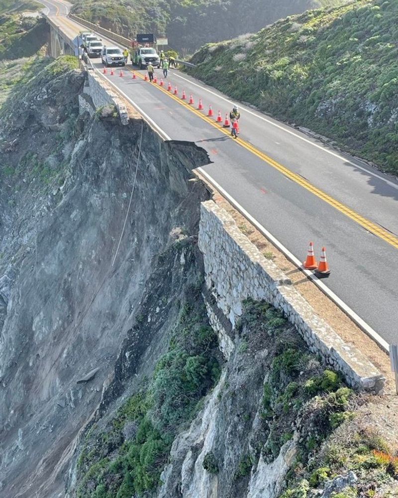 Highway 1, Big Sur (Bust)