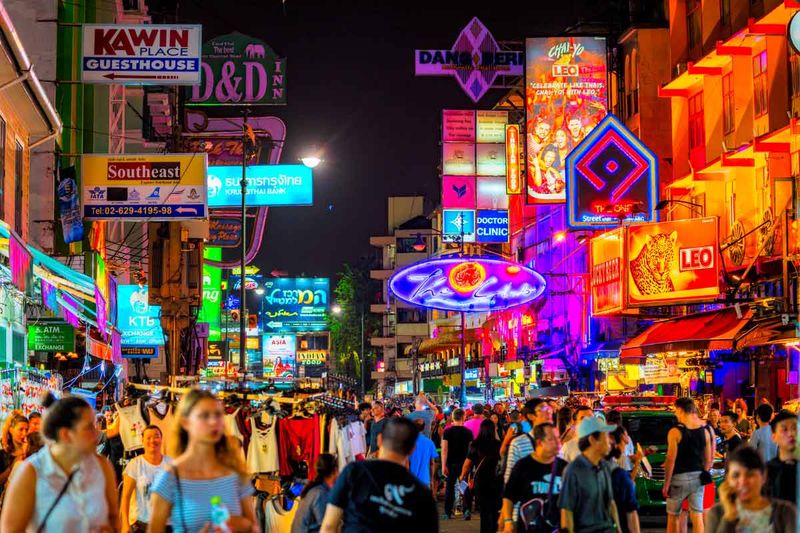 Bangkok: Chaotic Sensory Overload