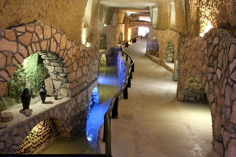 Kish Qanat, Iran