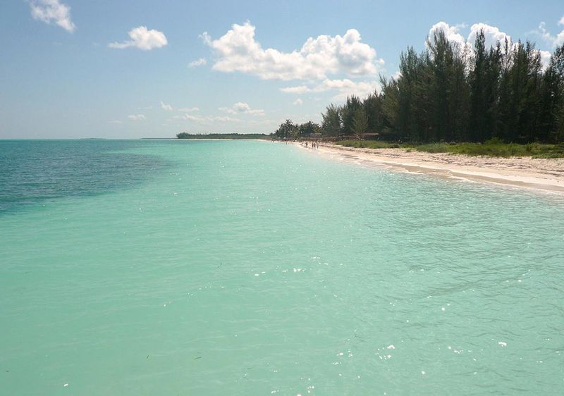 Playa Los Pinos, Cayo Levisa