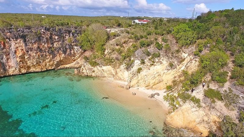 Little Bay, Anguilla