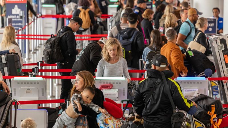 Major City Airport - Travel Nightmare