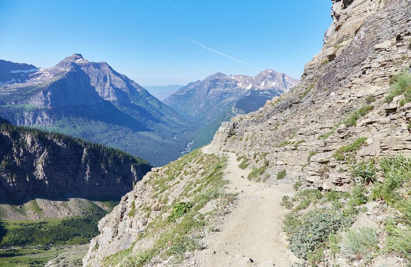 Highline Trail: Glacier's Mountain Balcony