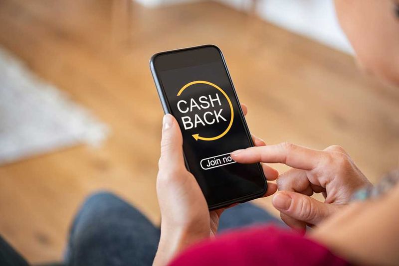 Use Of Travel Deal Platforms And Cashback Tools