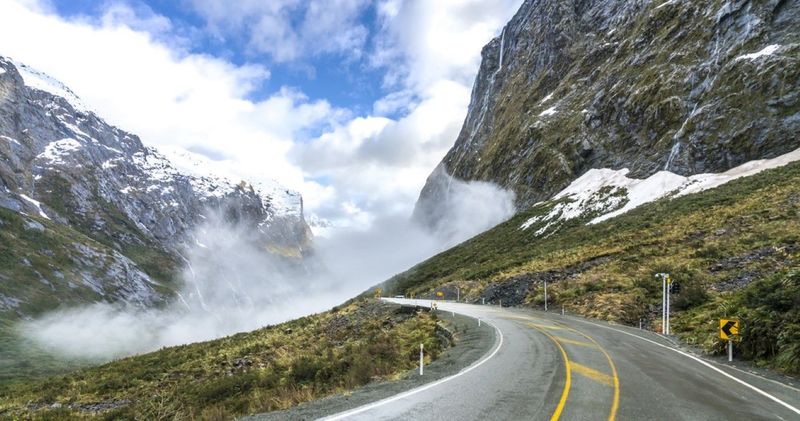 Fjordland’s Milford Road, New Zealand