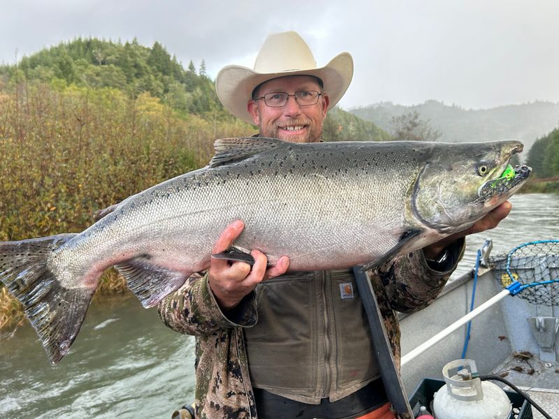 Chetco River, Oregon: Trophy Winter Chinook