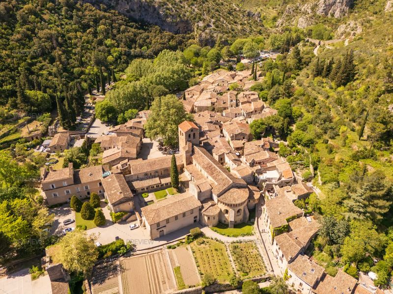 Saint-Guilhem-Le-Désert