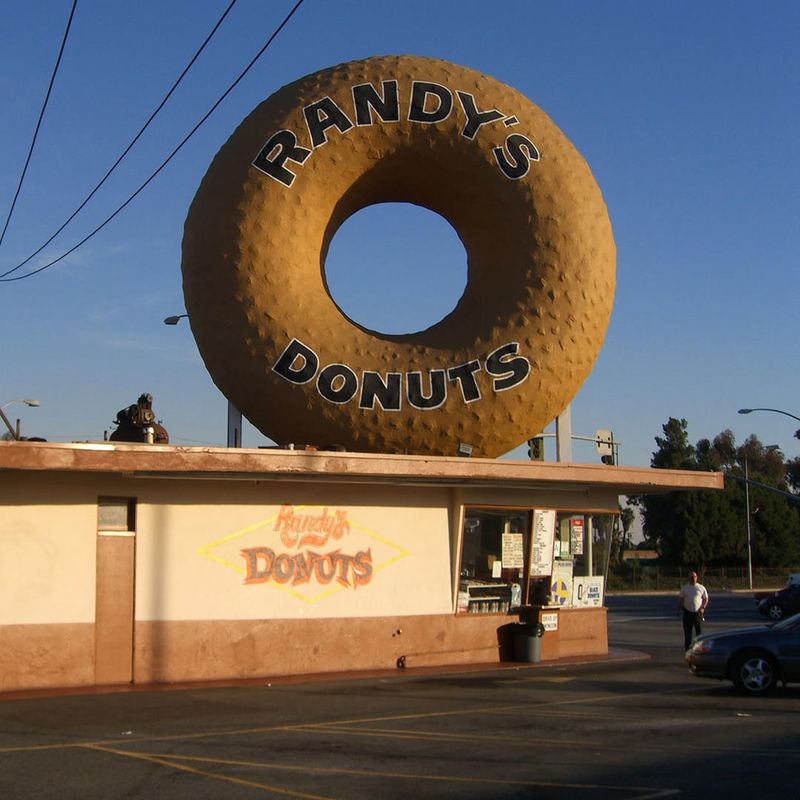 Randy's Donuts