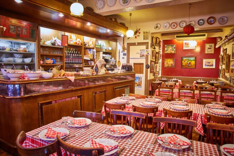 Lyon's Bouchon Experience