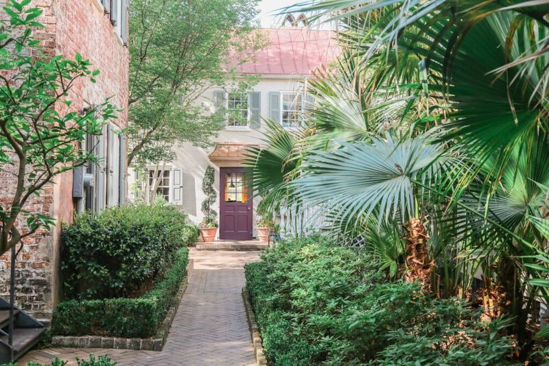 Where To Stay For A Cozy, Culinary-Focused Visit
