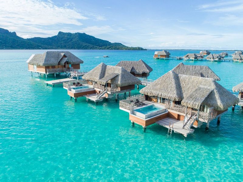 Bora Bora: Overwater Villas for Billionaires