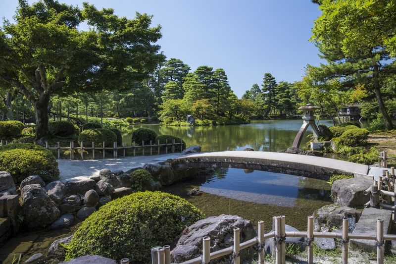Kanazawa's Kenroku-en Garden Rivals Kyoto's Famous Spots