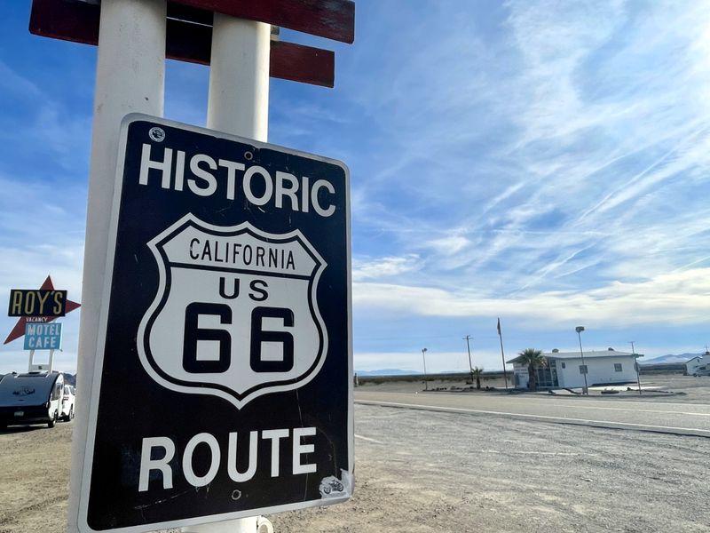 Snap Photos At The Iconic Route 66 Spots