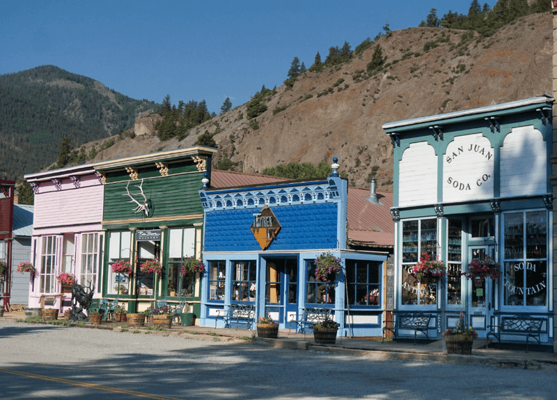 Lake City: Outdoor Paradise with Victorian Charm