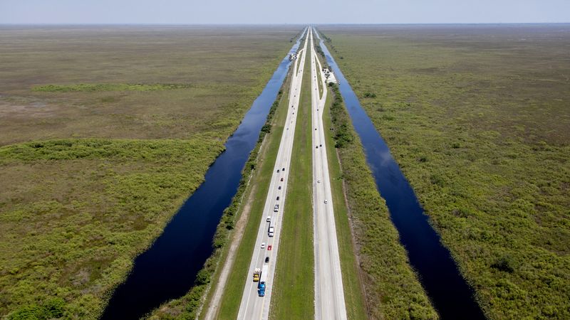 Alligator Alley: Florida's Monotonous Expressway