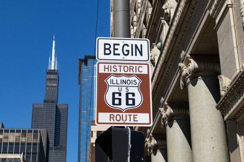 Route 66 Begin Sign - Chicago, Illinois