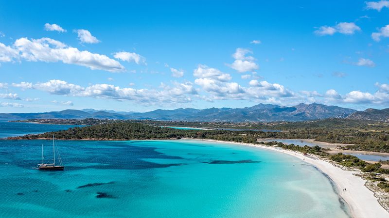 Cala Brandinchi: Sardinia's Little Tahiti