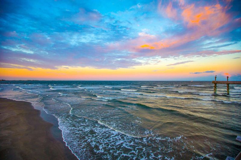 Grand Isle - Beach Paradise on the Edge