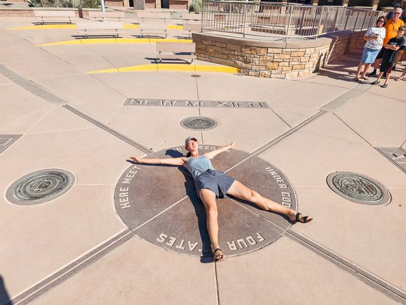 Four Corners Monument