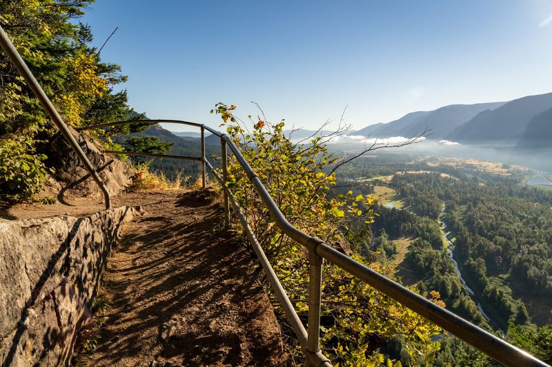 Climb the Beacon Rock Trail