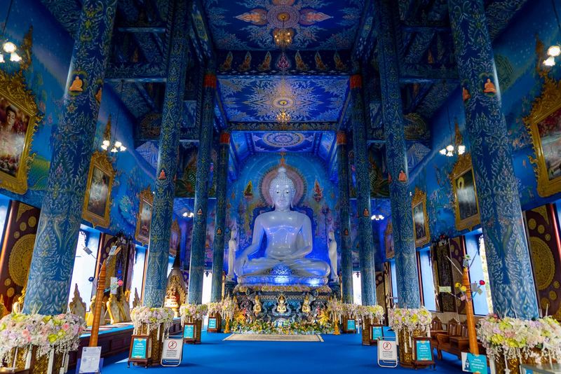 The Blue Temple (Wat Rong Suea Ten)