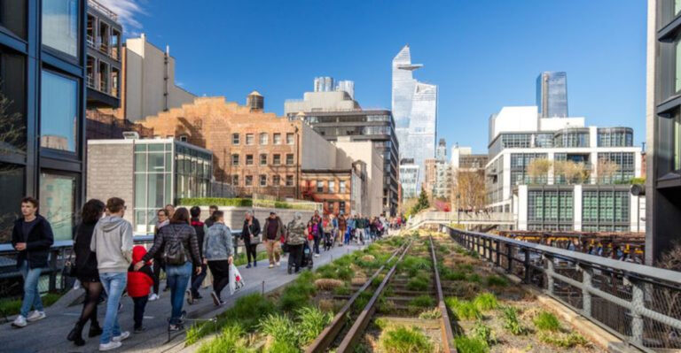 The 14 Do’s And Don’ts When Visiting NYC