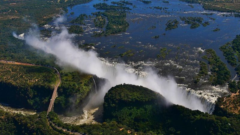 Victoria Falls: The Smoke That Thunders