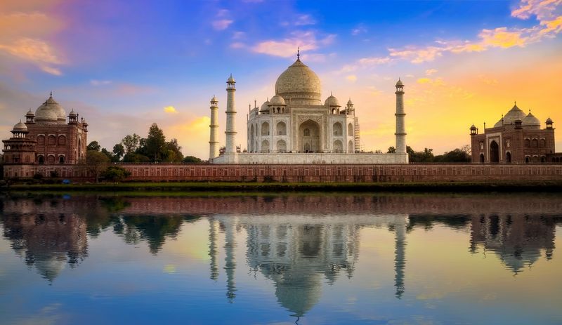 The Taj Mahal Looked Fake Until I Touched It