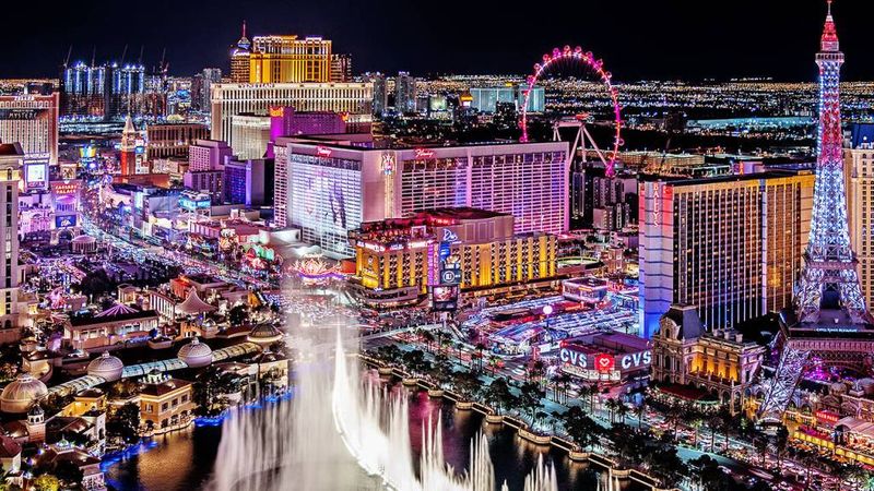 Las Vegas Strip - Artificial Overstimulation