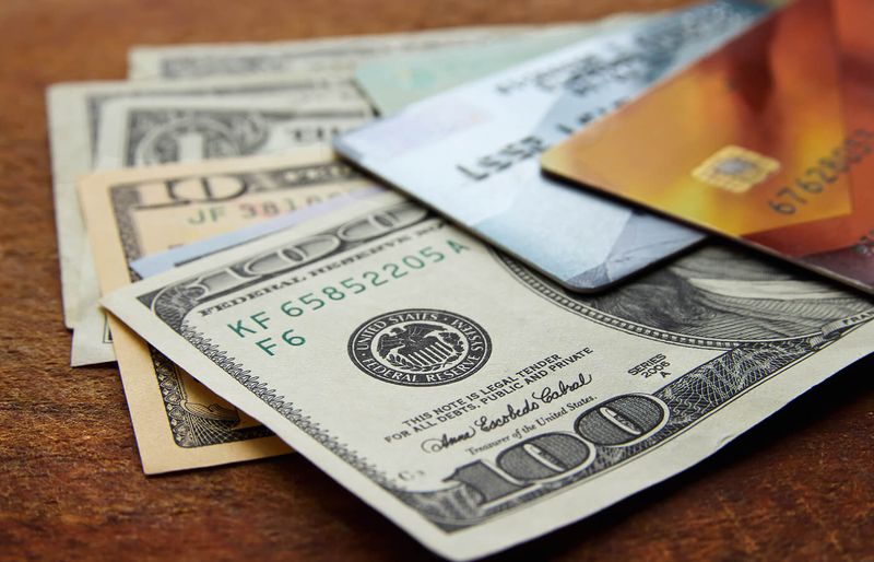 Currency And Payment Tips