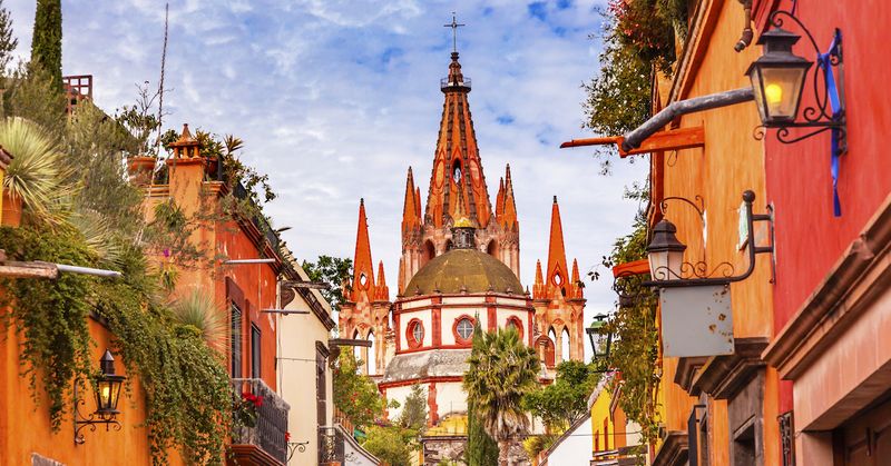 San Miguel de Allende: Mexico's Colorful Haven