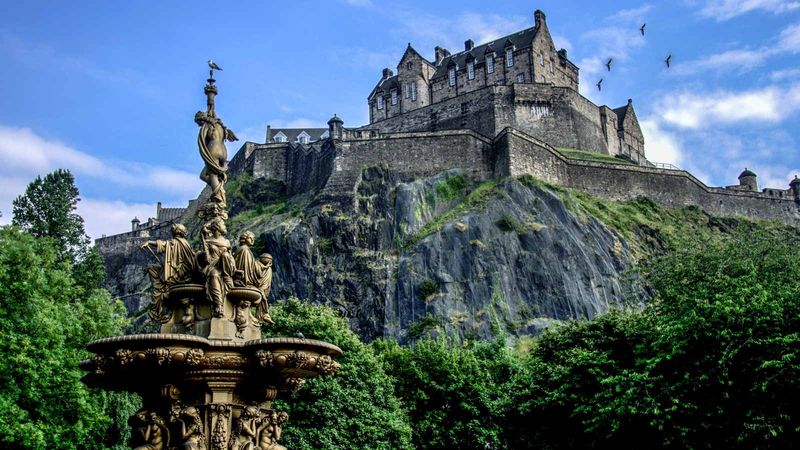 Edinburgh's Majestic Hillsides