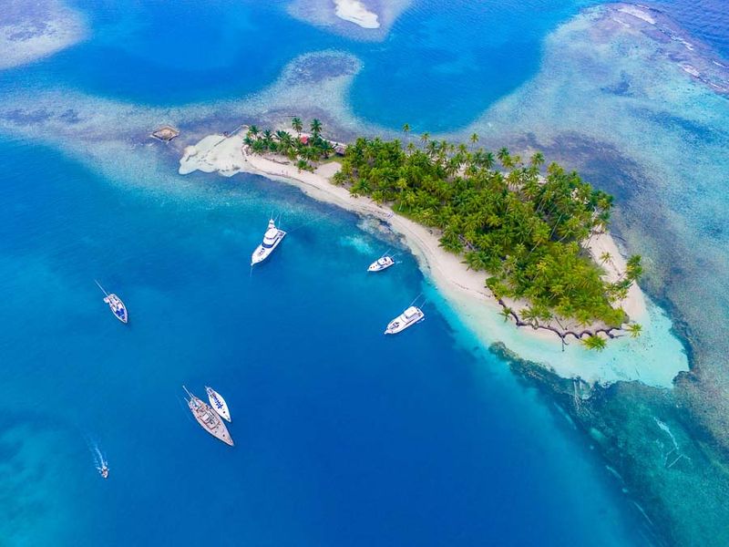 San Blas: Kuna Yala's Island Constellation