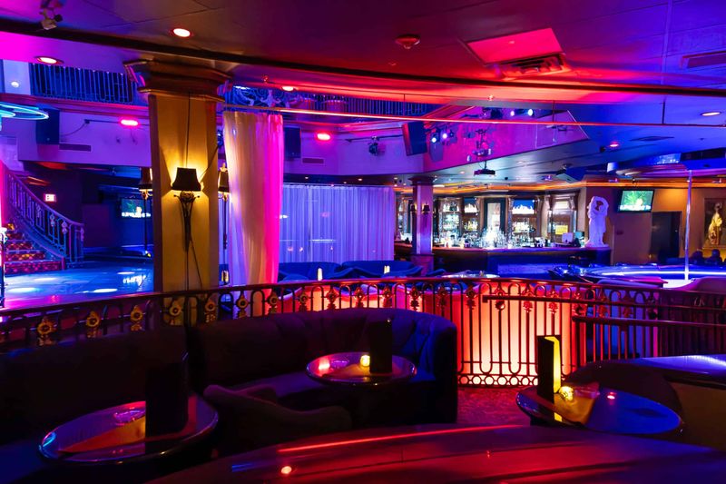 Las Vegas: Adult Playground Beyond the Casinos